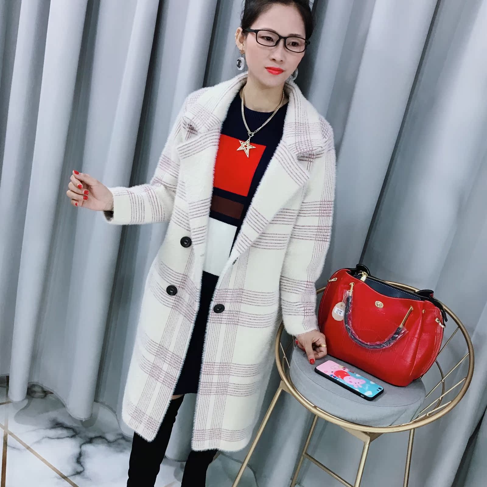 2018秋冬新款時尚百搭女裝在類目 女裝/女士精品, 套裝/學生校服/工作制服, 休閒運動套裝中 - 來自Buy2taobao.com提供專業的淘寶代購服務
