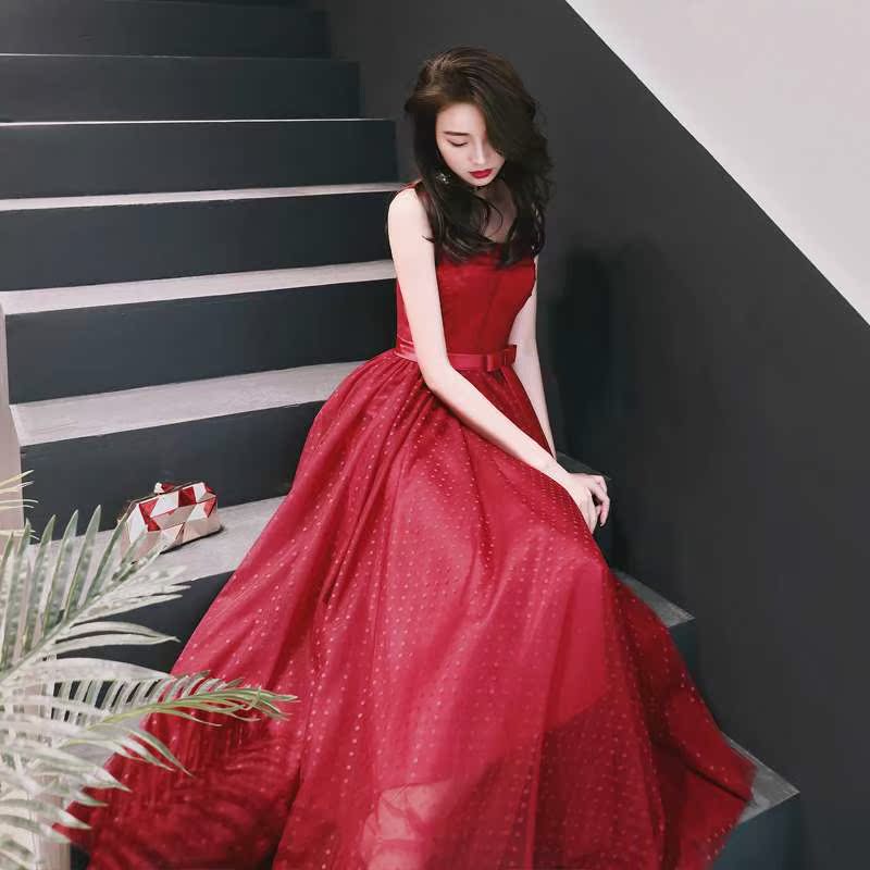新娘结婚敬酒服2019新款高贵中长款回门红色宴会吊带小晚礼服裙女在类目 女装/女士精品, 婚纱/旗袍/礼服, 礼服/晚装中 - 来自Buy2taobao.com提供专业的淘宝代购服务