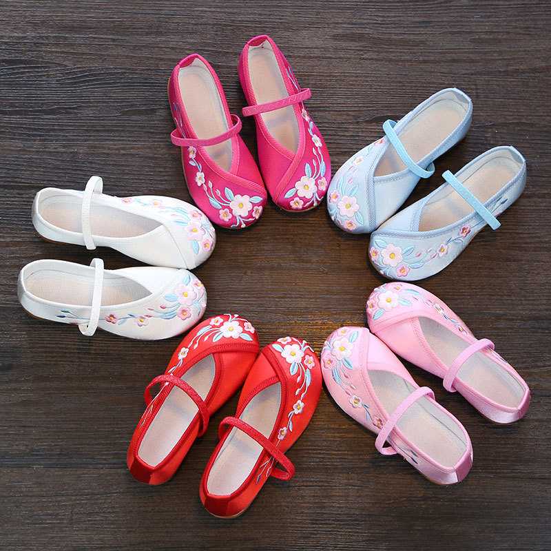 comfortable Cloth shoes Embroidery girl girl Spring and summer CUHK Autumn Baby Shoes student Retro Sandals simplein the Shoes/Baby Shoes/Parent-child shoes , Traditional shoes/Hand-woven shoes category - from Buy2taobao.com to provide professional Taobao agent buy service
