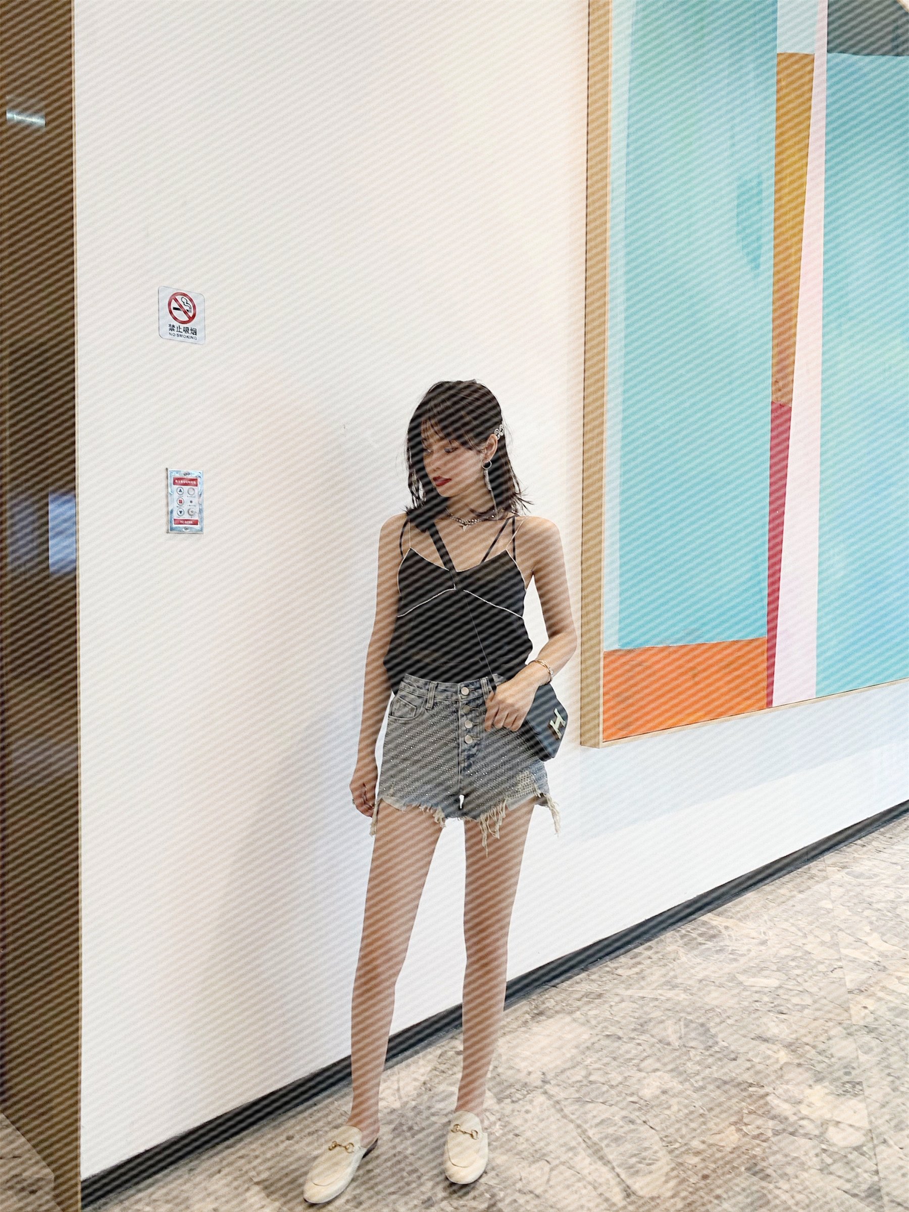 Sister Jia Jun Pitti 19 Diamond Fashionable JI Paige Show thin cowboy shortsin the Women's clothing/Boutique , Jeans category - from Buy2taobao.com to provide professional Taobao agent buy service