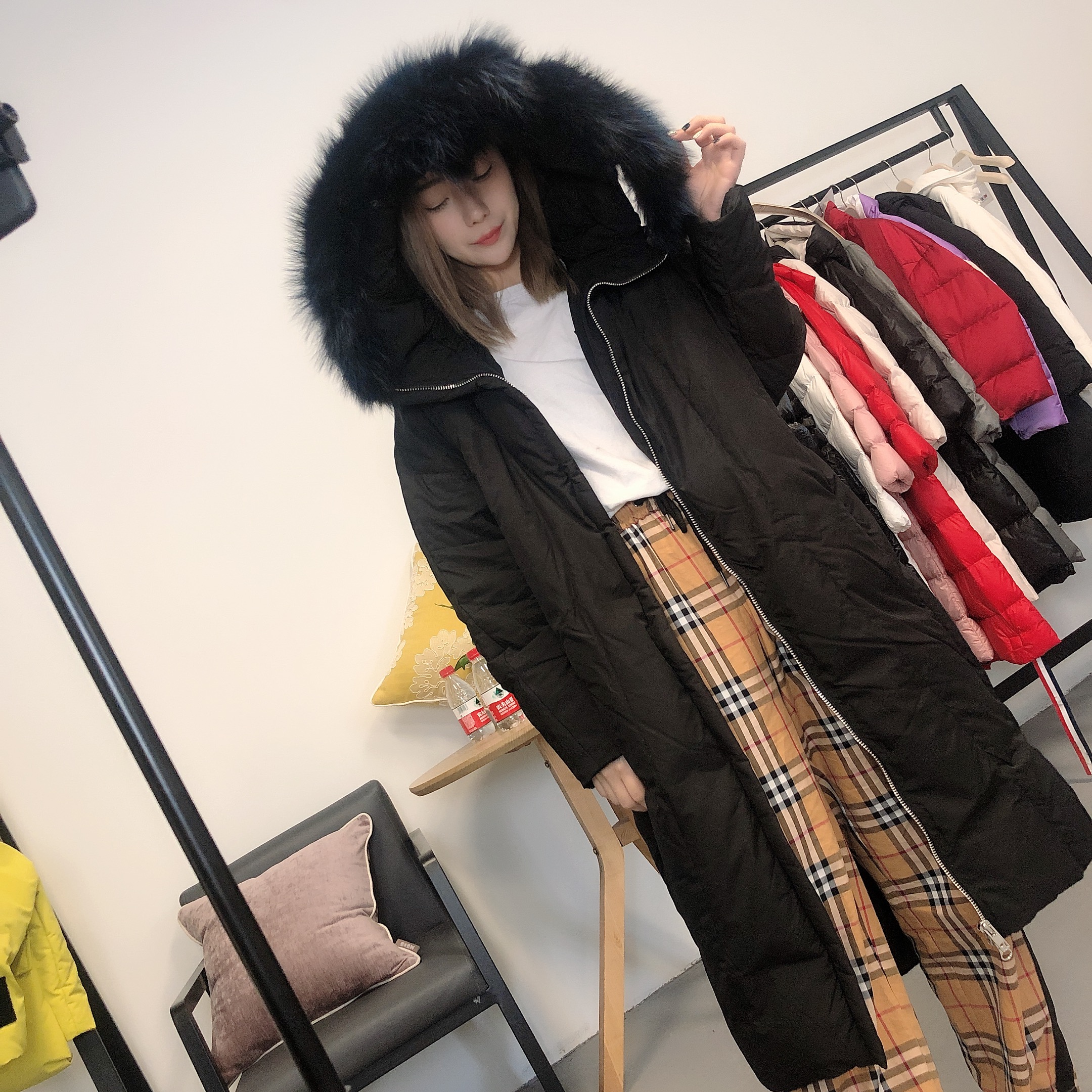 齐小妖直播间福利款长款羽绒服鹅绒带毛领-T256在类目 女装/女士精品, 皮草中 - 来自Buy2taobao.com提供专业的淘宝代购服务