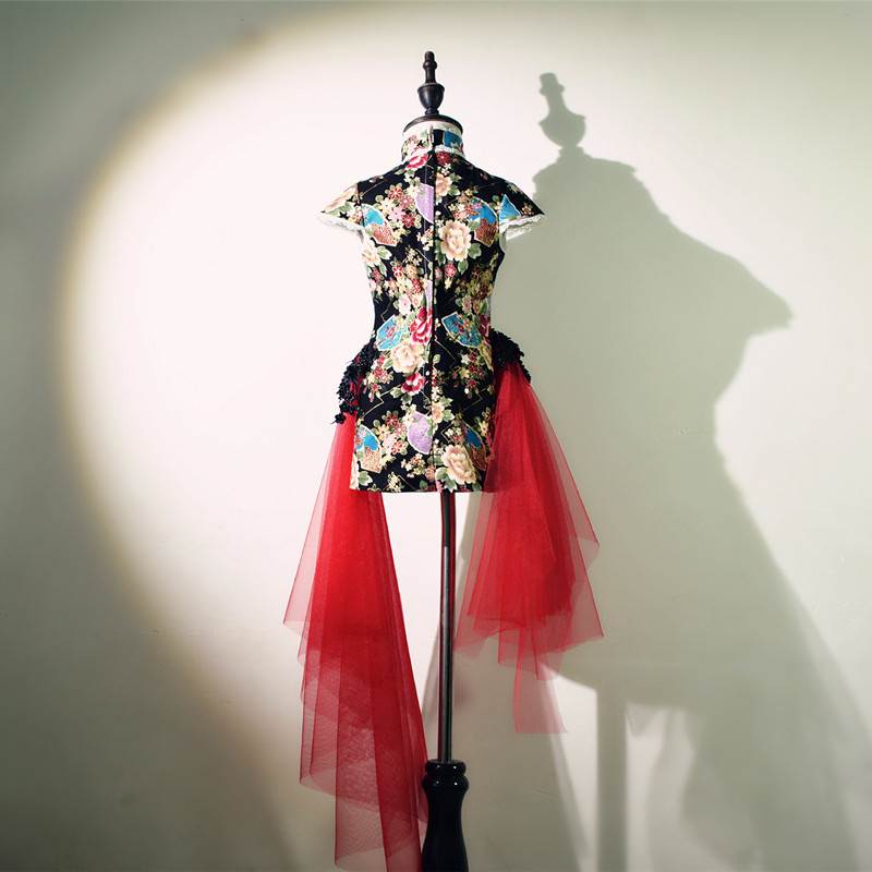 女童旗袍裙舞台古筝演出服走秀春秋复古女童装中国风中式连衣裙在类目 童装/婴儿装/亲子装, 儿童旗袍/唐装/民族服装, 旗袍中 - 来自Buy2taobao.com提供专业的淘宝代购服务