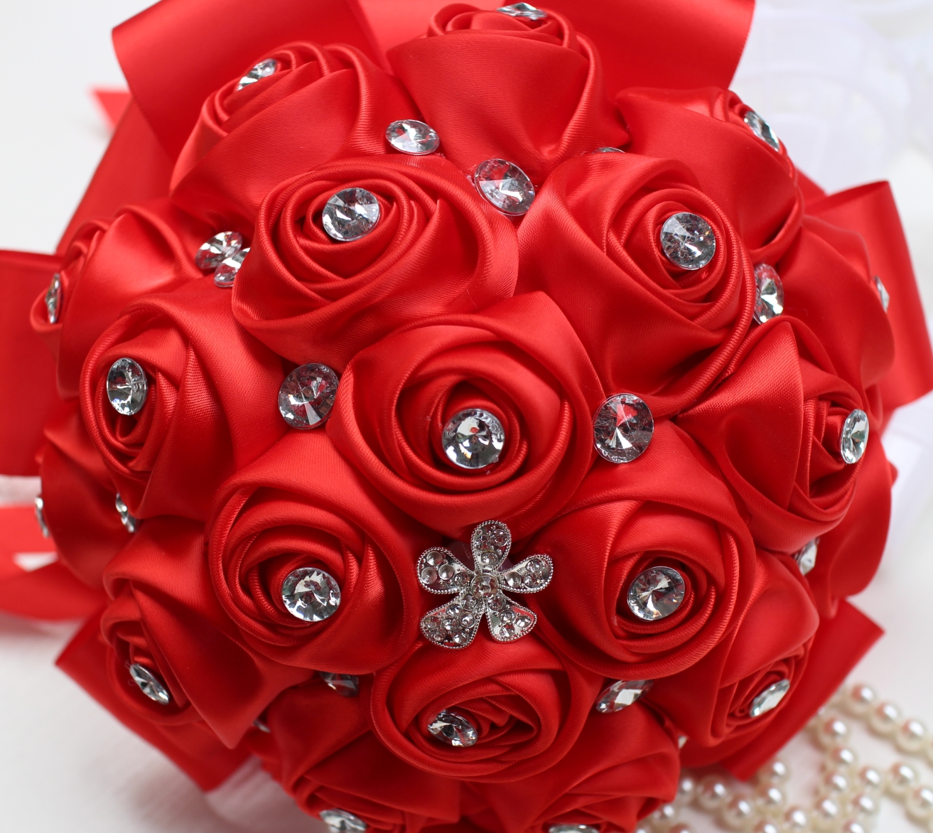 Only love bride diy silk ribbon Hand tied bouquet Material package bride Hand tied bouquet own make Luxurious Pearl modelsin the Flower delivery/Flowers simulation/Plants gardening , Wedding flower arrangement , Bride holding flowers category - from Buy2taobao.com to provide professional Taobao agent buy service