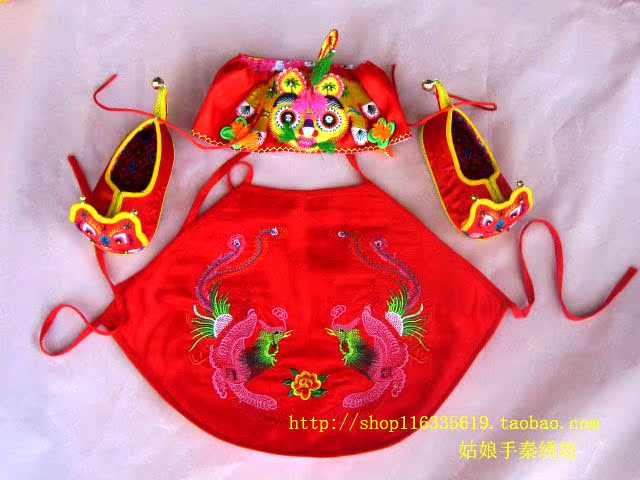 婴幼儿用品纯手工夏季虎头鞋帽+肚兜+软底单鞋子满月周岁礼物在类目 童装/婴儿装/亲子装, 肚兜/肚围/护脐带, 肚兜中 - 来自Buy2taobao.com提供专业的淘宝代购服务