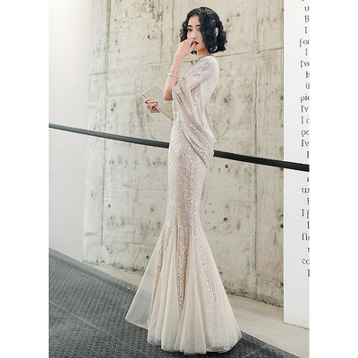 气质年会晚礼服裙女高贵高端大气香槟色主持人鱼尾宴会修身长款