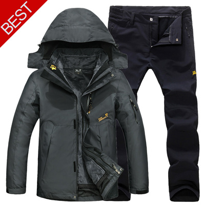 winter outdoors Mountaineering Triple Emergency underwear suit Large thickening waterproof Mountaineering Jersey Two piece setin the Outdoor/Mountaineer/Camping/Travel Goods , Outdoor clothing , Emergency underwear , Emergency underwear suit category - from Buy2taobao.com to provide professional Taobao agent buy service