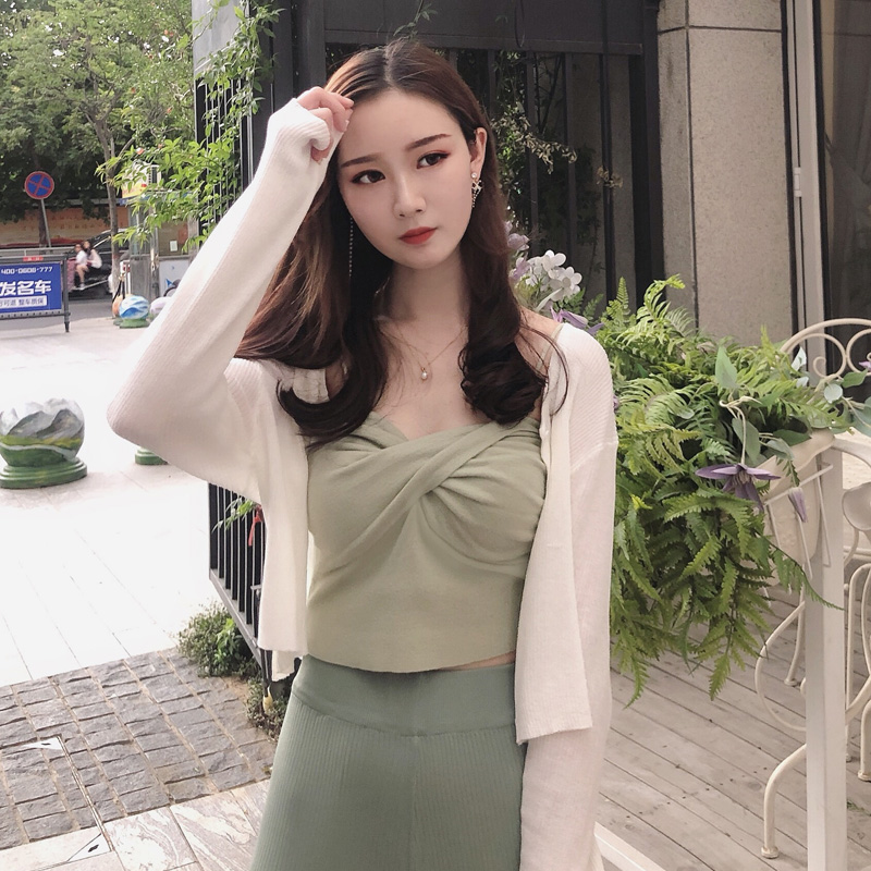 网红同款吊带女内搭夏款小心机外穿麻花褶皱针织吊带背心女|ruв категории Женская одежда, свитер - от Buy2taobao.com для оказания профессиональной услуги покупки агента Taobao