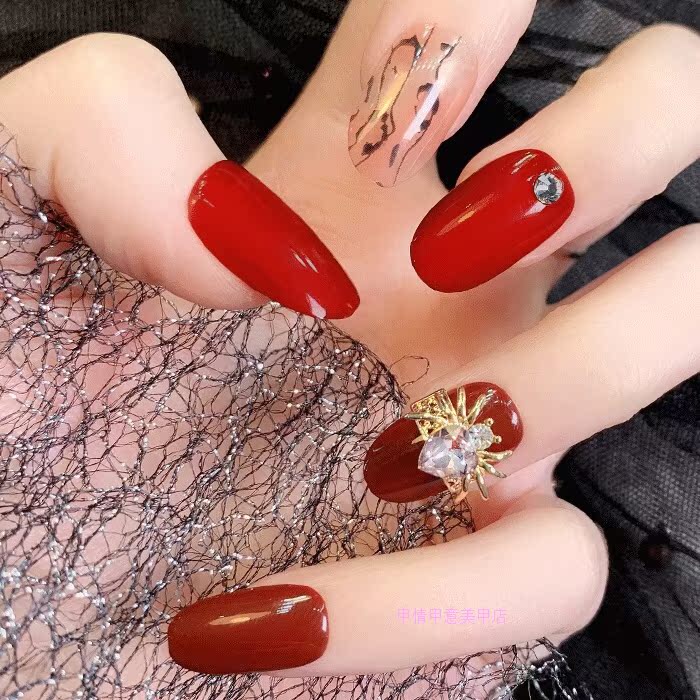 渲然指尖魔盒奧鑽美甲可穿戴美甲水鑽假指甲貼片防水可隨意摘戴在類目 彩妝/香水/美妝工具, 指甲油/美甲產品(新), 指甲彩妝中 - 來自Buy2taobao.com提供專業的淘寶代購服務