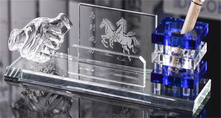水晶摆件办公桌文具台握手合作共赢时尚名片座笔筒送客户商务礼品在类目 个性定制/设计服务/DIY, 日用/装饰定制, 水晶定制, 水晶影像定制中 - 来自Buy2taobao.com提供专业的淘宝代购服务