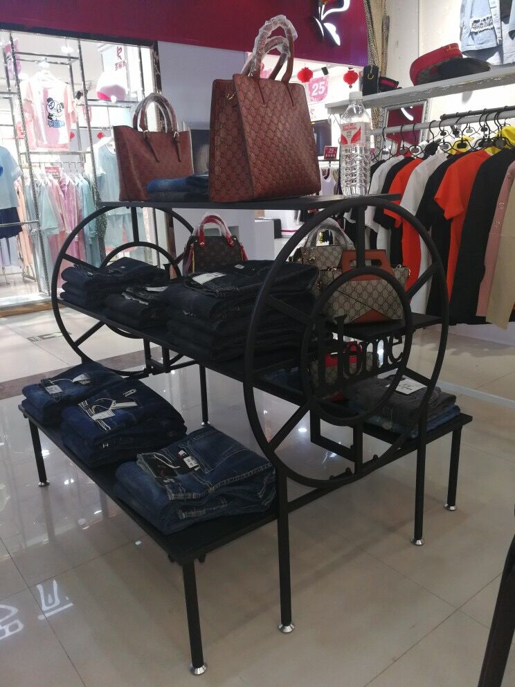 Iron art couture Water table Nakajima Display table minors of both sexes goods shelves to ground Retro Shoe cabinet Bag rack shoe rackin the Business/Office Furniture , Clothing store furniture , Clothing display category - from Buy2taobao.com to provide professional Taobao agent buy service