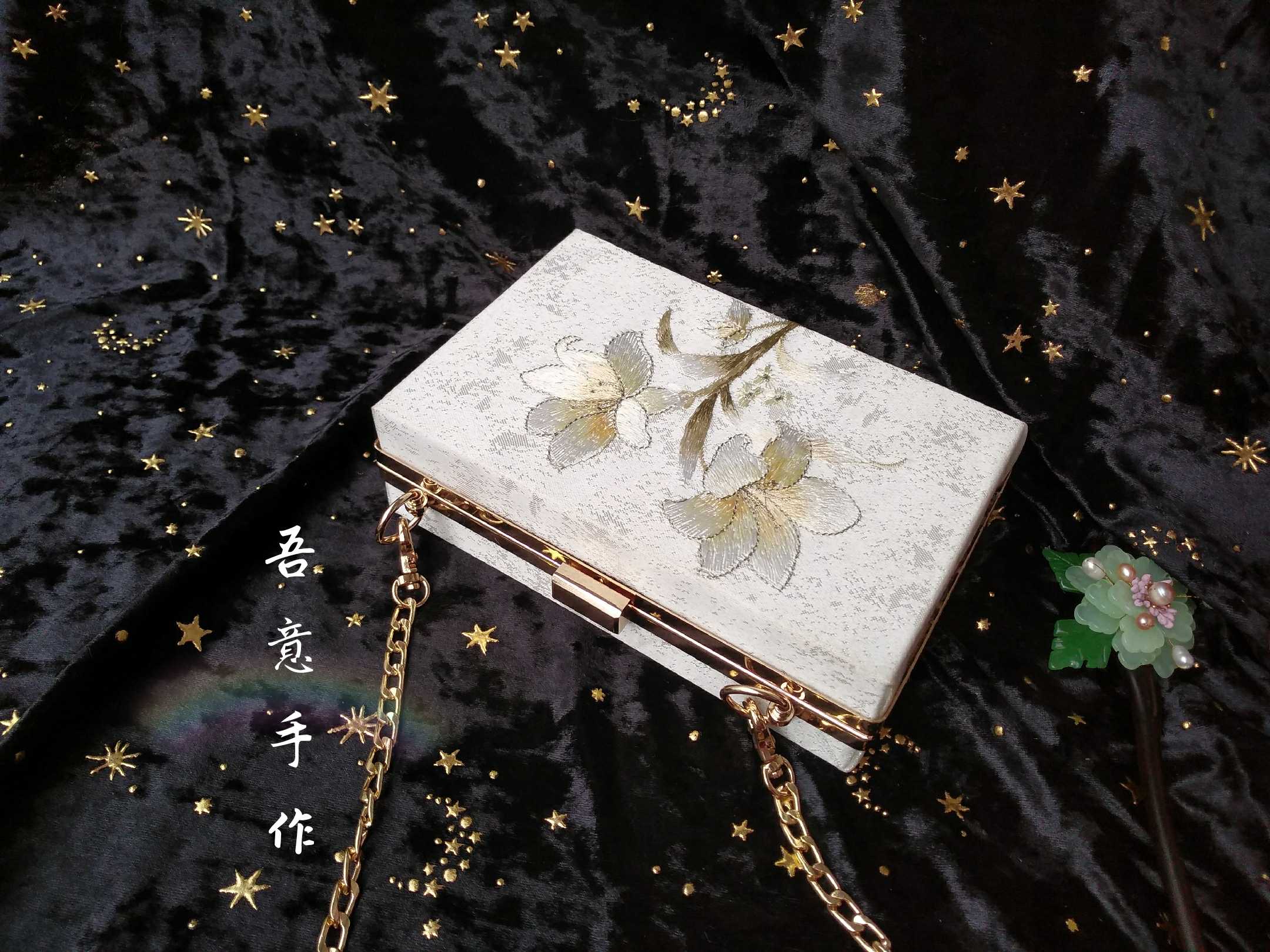 吾意手作/百合/刺绣口金包/汉服小包|ruв категории игрушка/коляска/головоломка/блоки/модель, ручной/творческие diy, ткацкий станок/Ручная вязка/вышивка класса - от Buy2taobao.com для оказания профессиональной услуги покупки агента Taobao