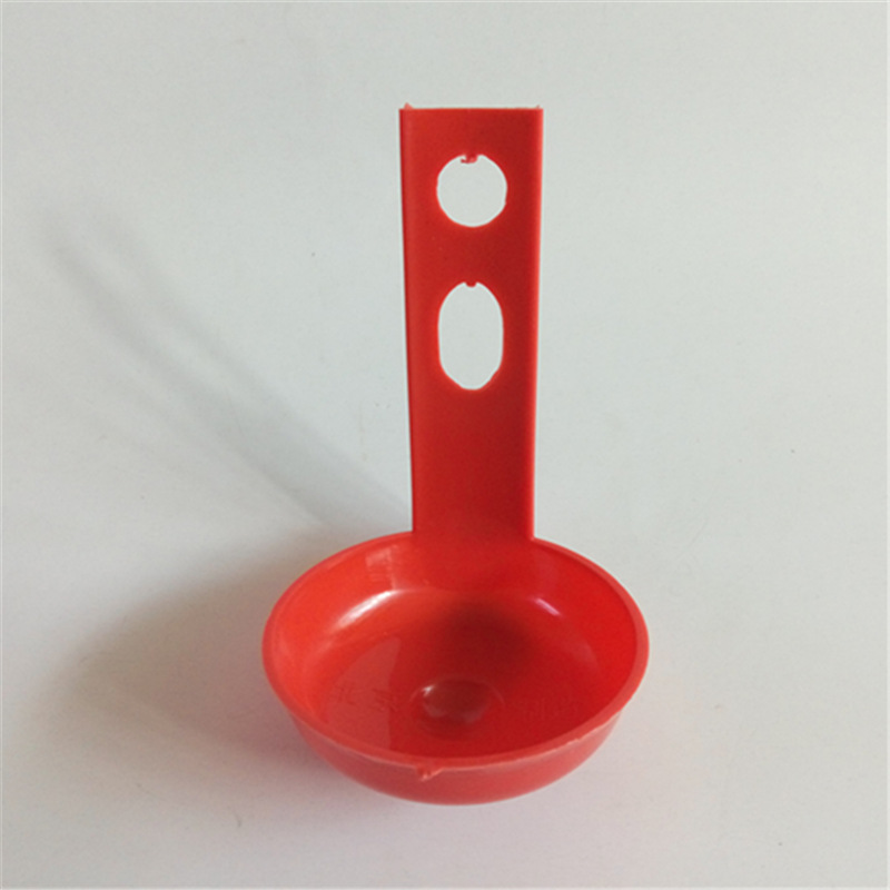 鸡用三通饮水器专用吊杯弹簧三通专用吊杯钢球三通吊杯吊杯价在类目 五金/工具, 仪器仪表, 电热工具中 - 来自Buy2taobao.com提供专业的淘宝代购服务