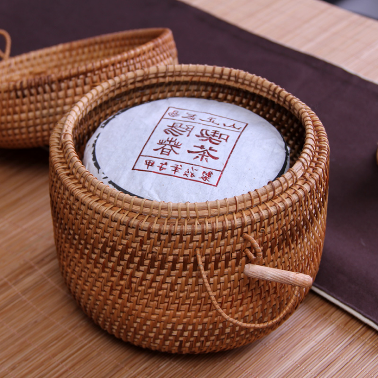 越南藤编茶叶罐 大号圆筒储茶仓 存茶罐装普洱茶七子饼包装盒带盖在类目 餐饮具, 茶具, 茶叶罐中 - 来自Buy2taobao.com提供专业的淘宝代购服务