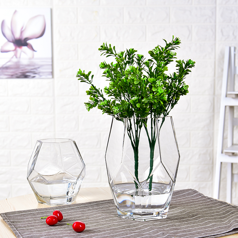 Modern minimalist Glass Small vase lovely transparent Office Scindapsus personality originality trumpet literature Like a breath of fresh airin the Home accessories , Vase/Flower/Artificial flowers/Imitation jewelry , Flower/Vase , Vase category - from Buy2taobao.com to provide professional Taobao agent buy service