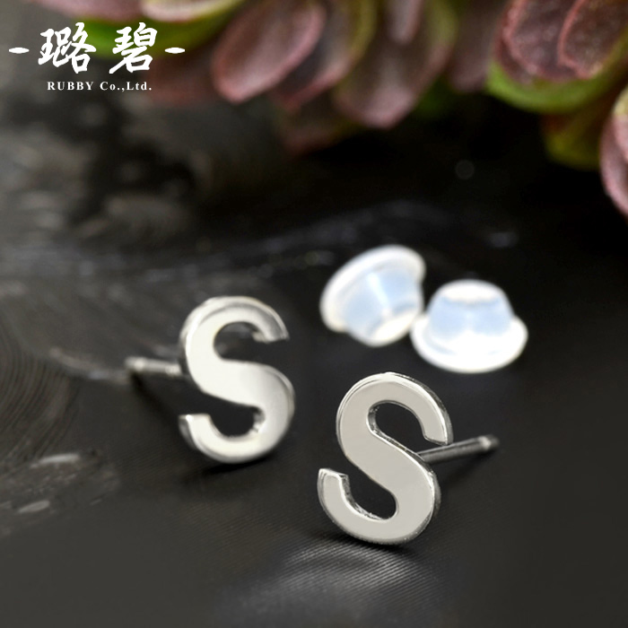 1 Japan pt900 Platinum Ear Studs men and women english letter Full name letter birthday Anniversary Earringsin the Jewelry/Diamond/Jade/Gold , Platinum/PT (New) , Other category - from Buy2taobao.com to provide professional Taobao agent buy service