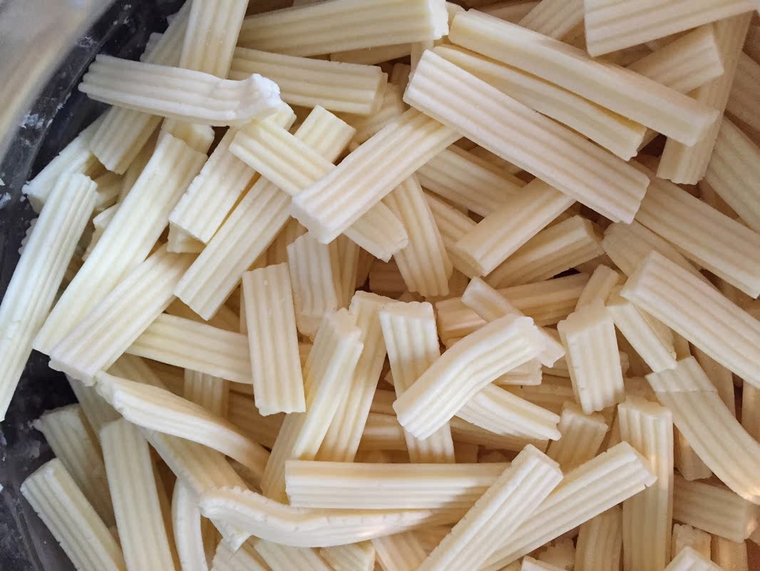 500克鲜奶酪干干的老少皆宜孕妇哺乳期吃棒棒的营养价值高内蒙古在类目 零食/坚果/特产, 奶酪/乳制品/, 内蒙古奶酪中 - 来自Buy2taobao.com提供专业的淘宝代购服务