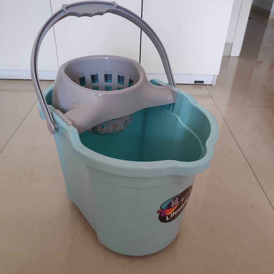 家用地拖桶加厚拖地拖把酒店拖布洗地桶手拧拖把挤水干墩布桶包邮在类目 家庭/个人清洁工具, 家务/地板清洁用具, 拖把配件, 拖把桶中 - 来自Buy2taobao.com提供专业的淘宝代购服务