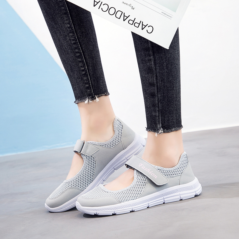 Old Beijing Cloth shoes female 2018 new pattern A pedal Lazy shoes Flat heel ventilation Versatile Mom shoes soft sole comfortablein the Women's Shoes, Canvas shoes category - from Buy2taobao.com to provide professional Taobao agent buy service