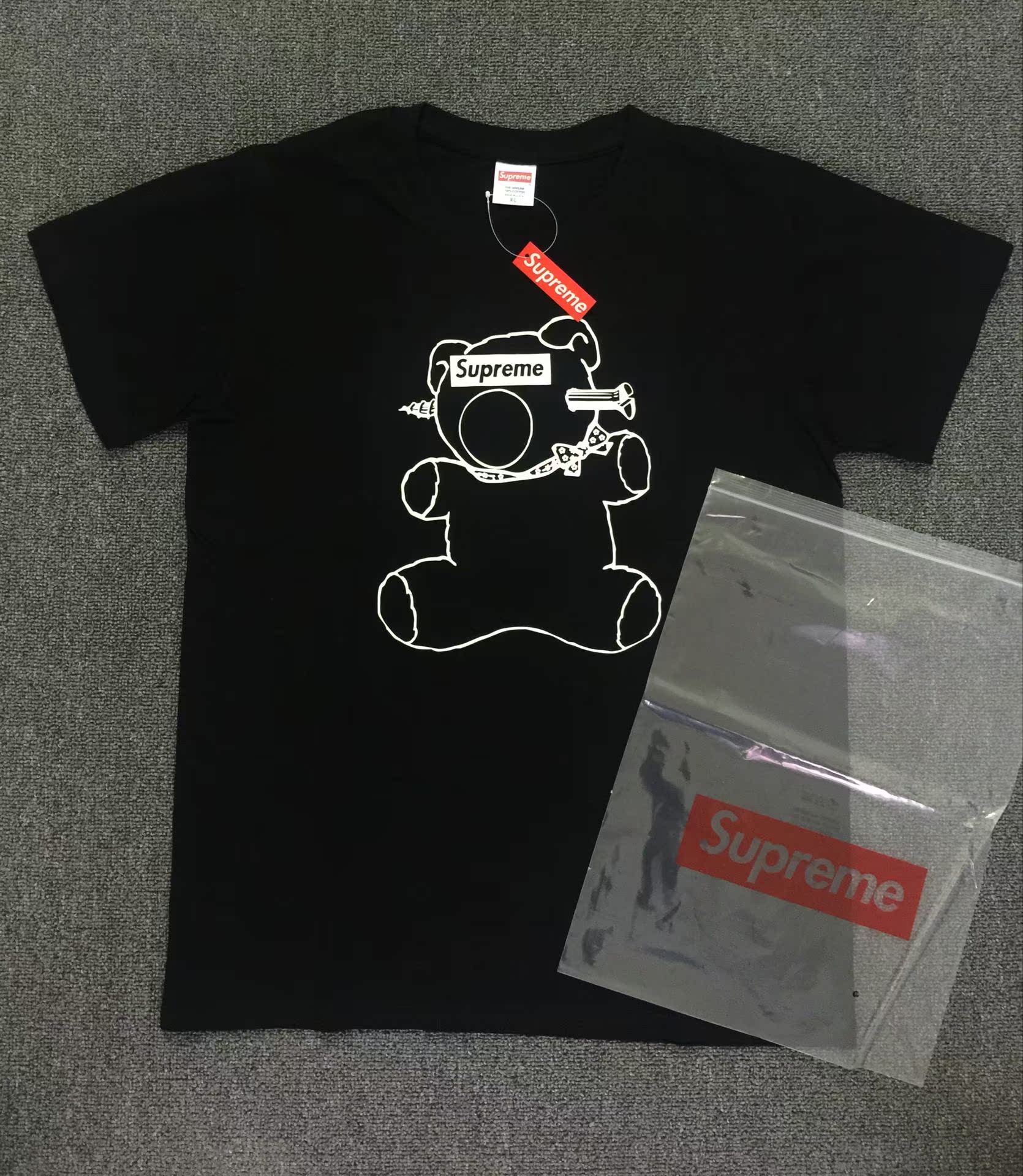 supreme联名lv小熊t恤,lv联名supreme小熊 潮牌全棉supreme undercover遮眼小熊圆领短袖t恤