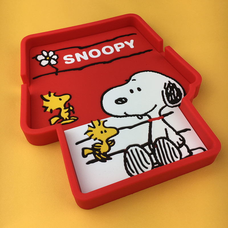 snoopy史努比手机支架座 防滑汽车手机座 可爱收纳 车用仪表台在类目 3C数码配件, 手机配件, 手机支架/手机座中 - 来自Buy2taobao.com提供专业的淘宝代购服务