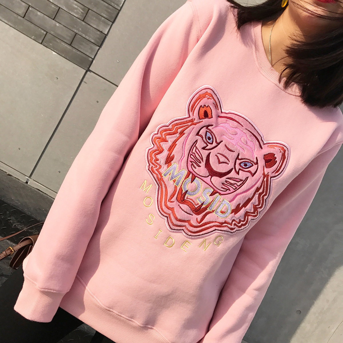 Autumn and winter New products Chaopai fashion Embroidery Flocking Rabbit's hair Tiger head men and women Couples dress Socket Plush Sweater Long sleevein the Women's clothing/Boutique , Sweater/Fleece category - from Buy2taobao.com to provide professional Taobao agent buy service