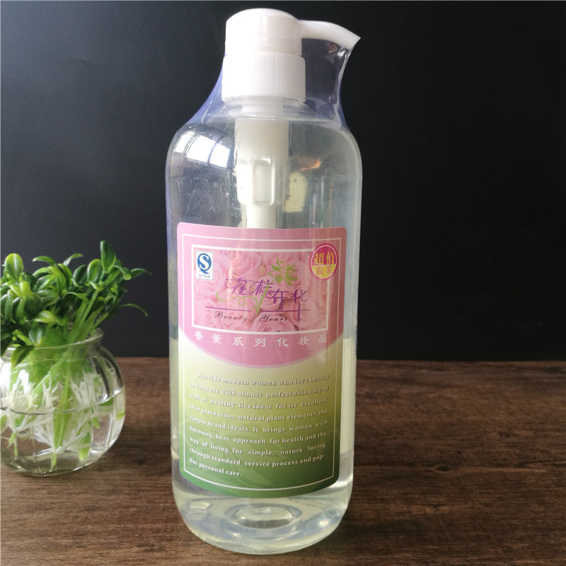 花样年华洋甘菊保湿补水爽肤水化妆品花水大瓶美容院装1000ml包邮在类目 美容护肤/美体/精油, 化妆水/爽肤水中 - 来自Buy2taobao.com提供专业的淘宝代购服务