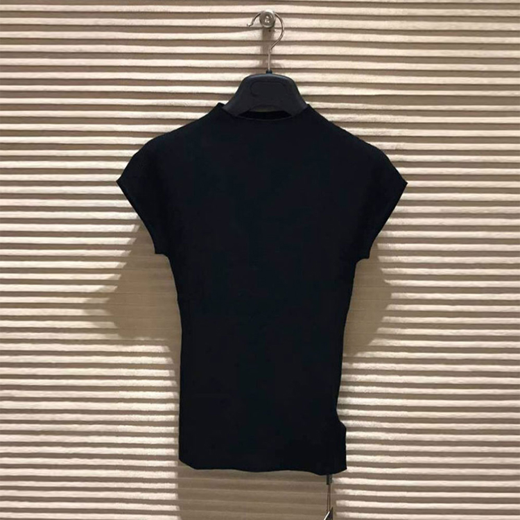 And she thought the younger brother 2019 Summer wear new pattern quality goods Domestic Agency purchase black Borneol Sweater Short sleeved Women's wearin the Women's clothing/Boutique , Wool sweater category - from Buy2taobao.com to provide professional Taobao agent buy service
