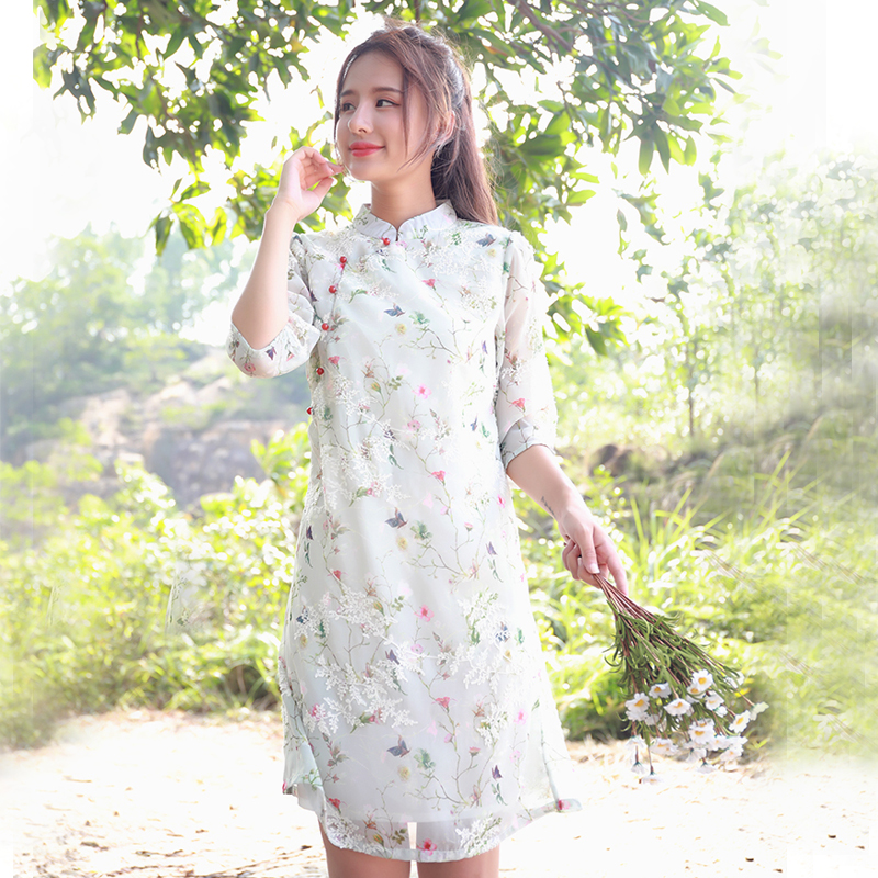 2019新式年轻款刺绣旗袍日常少女禅意汉服文艺小清新改良连衣裙夏在类目 女装/女士精品, 婚纱/旗袍/礼服, 旗袍中 - 来自Buy2taobao.com提供专业的淘宝代购服务