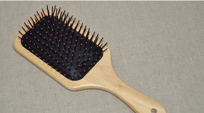 scalp massage comb Wooden comb gasbag Anti-static air cushion woodinessin the Family/Personal Cleaning Tools , Personal care cleaning appliances , Comb/Portable with a mirror , Comb/Makeup comb/Massage comb category - from Buy2taobao.com to provide professional Taobao agent buy service