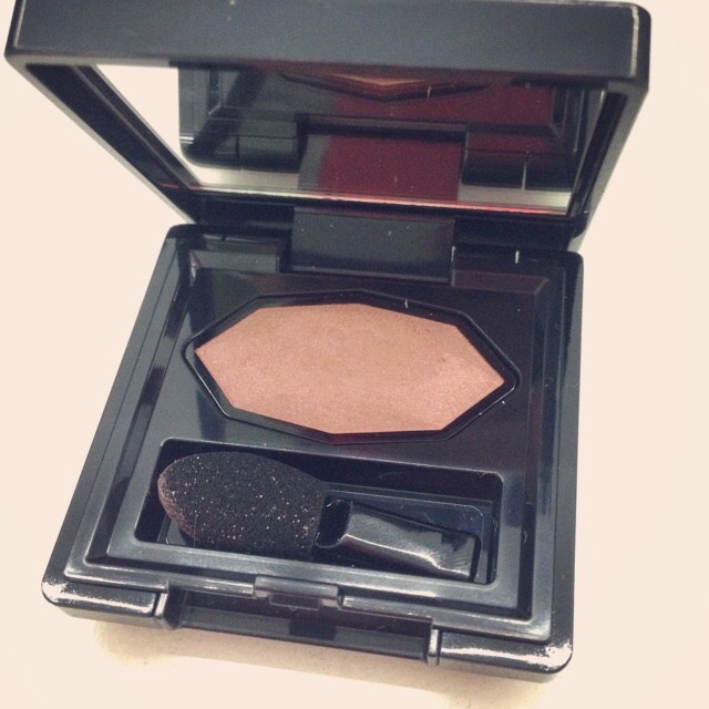 Japan Agency purchase CPB Kelibaidi Key to skin Charm color Brightening Eye shadow Eyeshadowin the Makeup/Perfume/Beauty tools , Eyeshadow category - from Buy2taobao.com to provide professional Taobao agent buy service