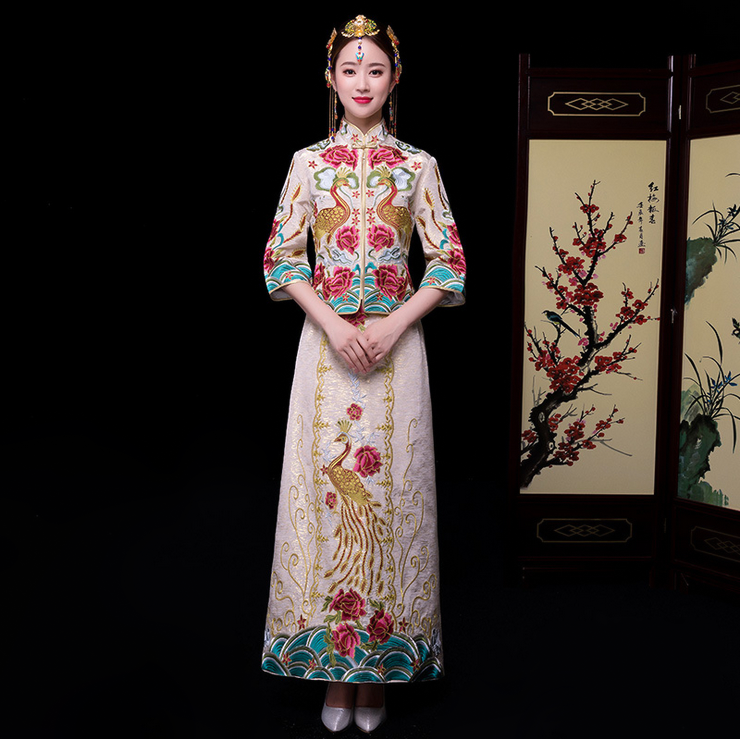 新娘子結婚禮服時尚馬來褂新娘喜服女結婚中式複古宮廷鳳冠霞帔女在類目 女裝/女士精品, 婚紗/旗袍/禮服, 旗袍中 - 來自Buy2taobao.com提供專業的淘寶代購服務