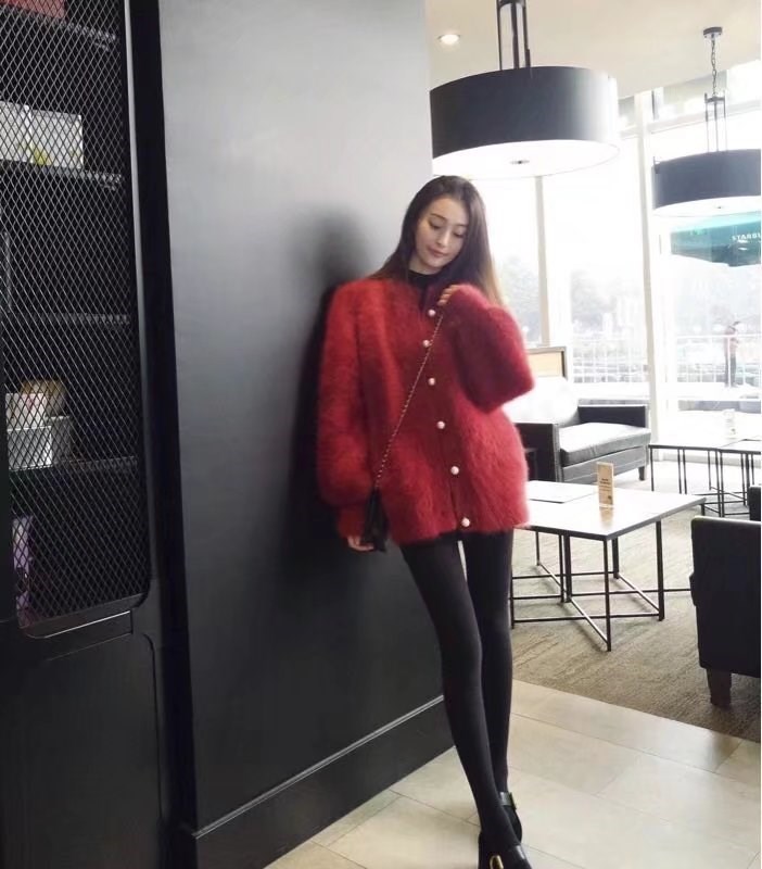 2019叼毛毛衣女长毛貂绒短款加厚针织外套灯笼袖开衫水貂毛珍珠扣在类目 女装/女士精品, 毛衣中 - 来自Buy2taobao.com提供专业的淘宝代购服务