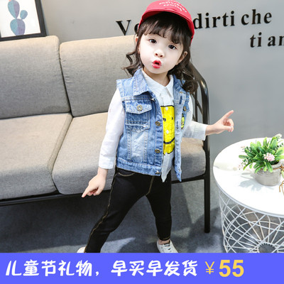 女童春季上衣2019新款韩版小童牛仔马甲洋气百搭款网红小黄鸭上衣