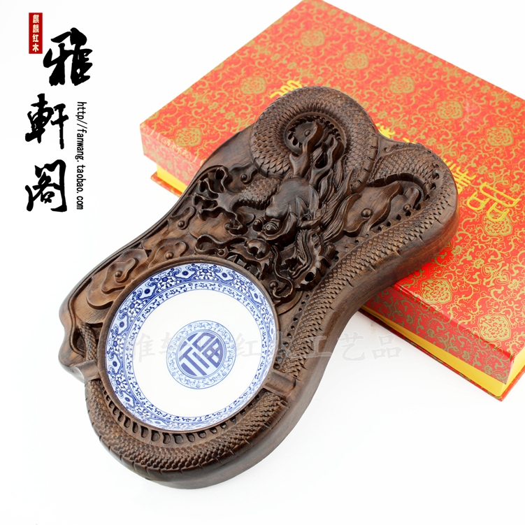 包邮黑檀木烟灰缸红木雕青花瓷烟缸个性时尚复古实木质烟缸送礼盒|ruв категории фестиваль товаров/подарок, творческие подарки, мода пепельница - от Buy2taobao.com для оказания профессиональной услуги покупки агента Taobao