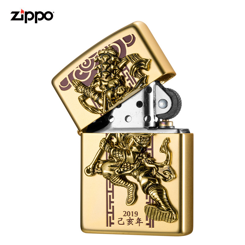高档打火机-芝宝打火机3-原装进口猪神款2019年防风zippoczbt1生在类目 ZIPPO/瑞士军刀/眼镜, 品牌打火机及配件, ZIPPO/芝宝中 - 来自Buy2taobao.com提供专业的淘宝代购服务