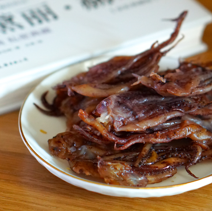 現烤鱿魚須鱿魚頭鱿魚條孕婦兒童可以吃即食零食海鮮甯波舟山特産在類目 零食/堅果/特產, 魷魚絲/魚乾/海味即食, 即食魷魚零食中 - 來自Buy2taobao.com提供專業的淘寶代購服務