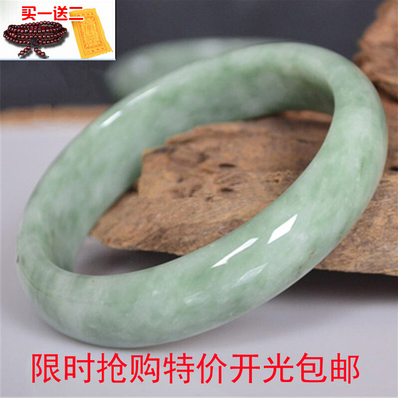 天然A货冰糯种翡翠色贵州翠玉手镯女款 浅绿飘花玉镯子开光在类目 珠宝/钻石/翡翠/黄金, 其他天然玉石, 手饰中 - 来自Buy2taobao.com提供专业的淘宝代购服务