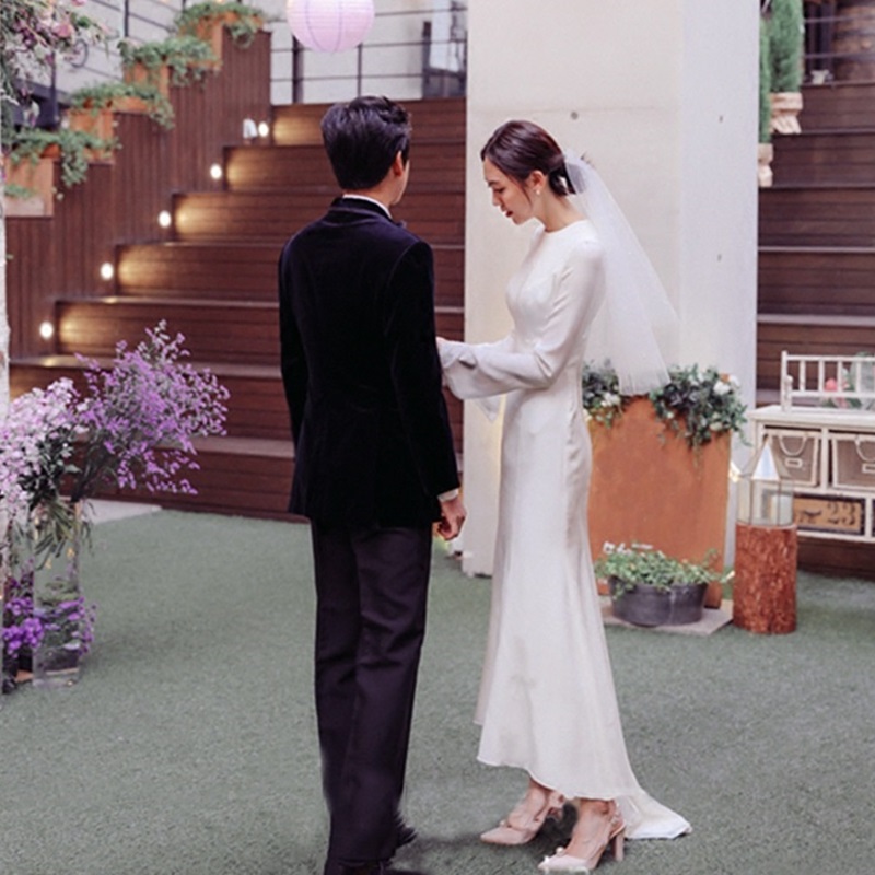 2018 new pattern Travel Photography Wedding dress Self cultivation fish tail Simplicity bride Wedding dress Retro horn Long sleeve Dressin the Women's clothing/Boutique , Wedding/Cheongsam/Formal dress , Formal dress/Evening category - from Buy2taobao.com to provide professional Taobao agent buy service
