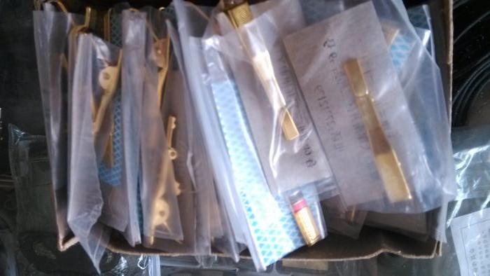 真正老貨庫存!領帶收藏品夾子 老式老款複古董在類目 服飾配件/皮帶/帽子/圍巾, 領帶夾中 - 來自Buy2taobao.com提供專業的淘寶代購服務