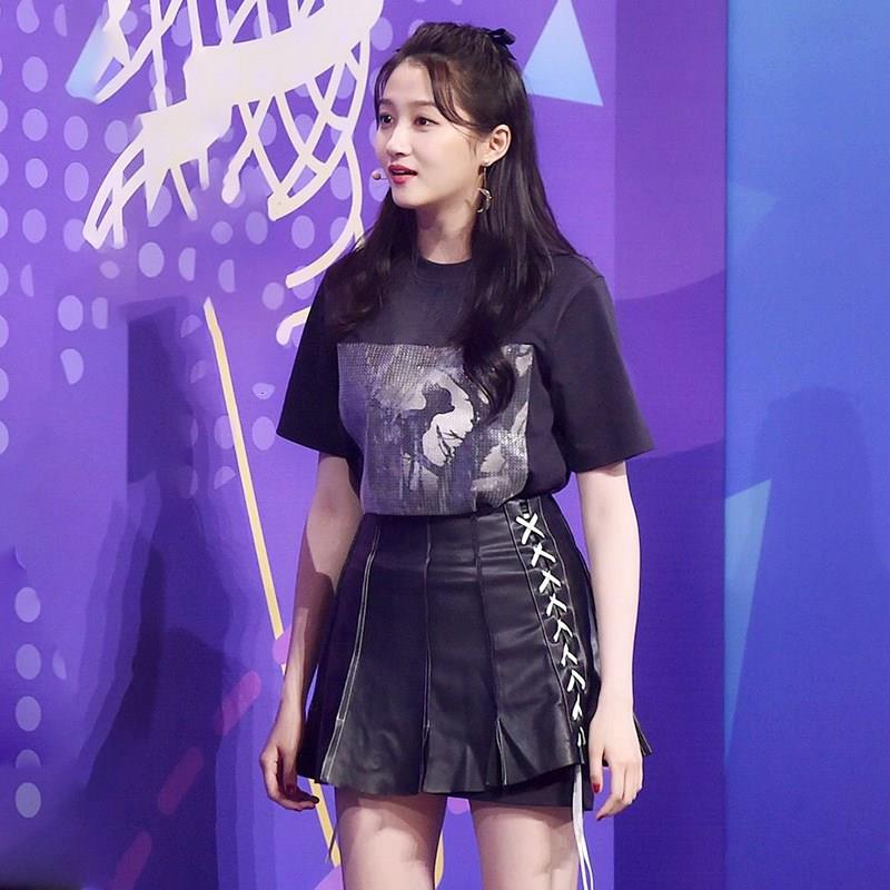 Chaopai 2019 new pattern Guan Xiaotong Star Same item Deer printing Short sleeved T-shirt Korean Edition Easy jacketin the Women's clothing/Boutique , T-shirt category - from Buy2taobao.com to provide professional Taobao agent buy service