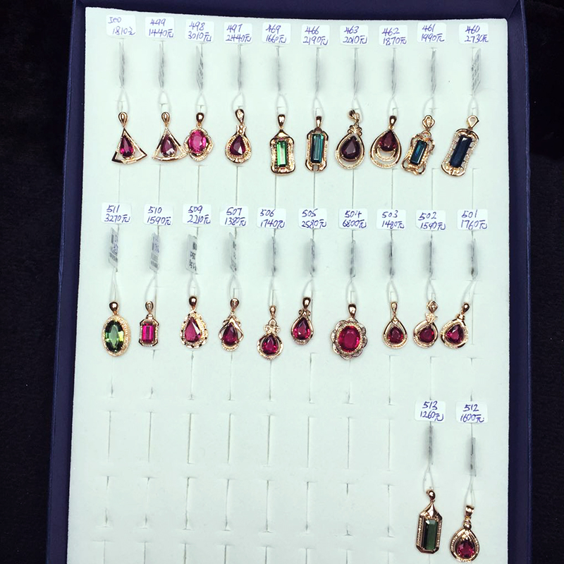Choi Bao Studio Pendant Designed shot link 460-513 contact customer servicein the Jewelry/Diamond/Jade/Gold , Colored stones/Precious stones , Choker category - from Buy2taobao.com to provide professional Taobao agent buy service