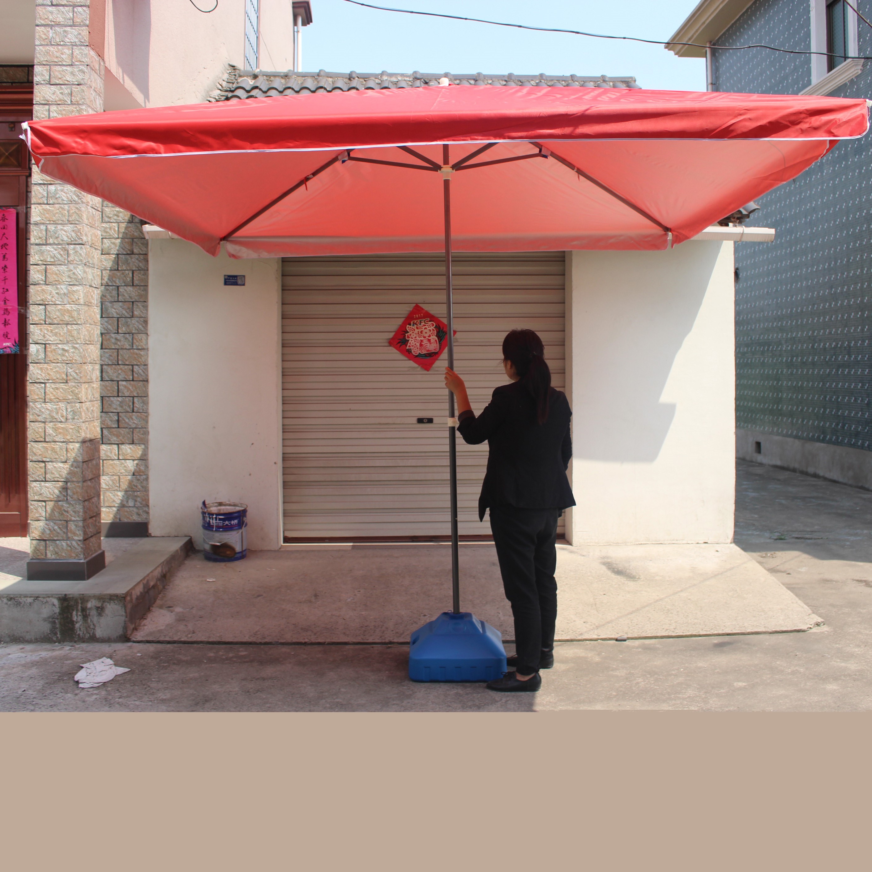 Outdoor sunshade stand sun umbrella large courtyard square在类目 居家日用, 伞/雨具/防雨/防潮, 伞中 - 来自Buy2taobao.com提供专业的淘宝代购服务