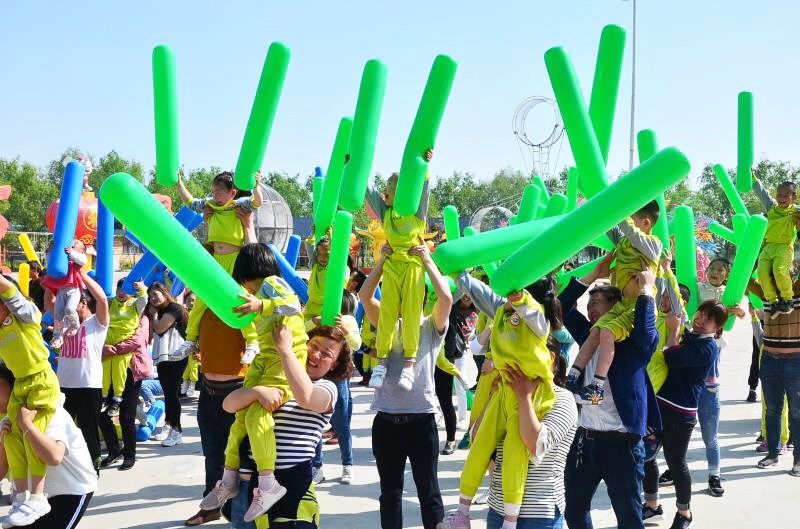 atmosphere motion intelligence thickening children inflation kindergarten Parenting activity Early education Cheer Up stickin the Toy/Childs/Puzzle/Building block/Model , Electronic/Light/Aerated/Tricky Toy , Plastic inflatable toys (Do not put other materials) category - from Buy2taobao.com to provide professional Taobao agent buy service