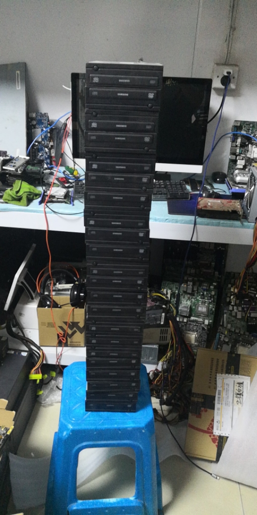 拆机 三星DVD台式机光驱 清一色 TS-H353 SATA 接口 成色好 包邮|msdalam kategori Perkakasan komputer/monitor/Komputer Zhou Bian, Komputer Zhou Bian, CD-ROM/Burn/DVD - dari Buy2taobao.com untuk memberikan perkhidmatan ejen Taobao profesional membeli