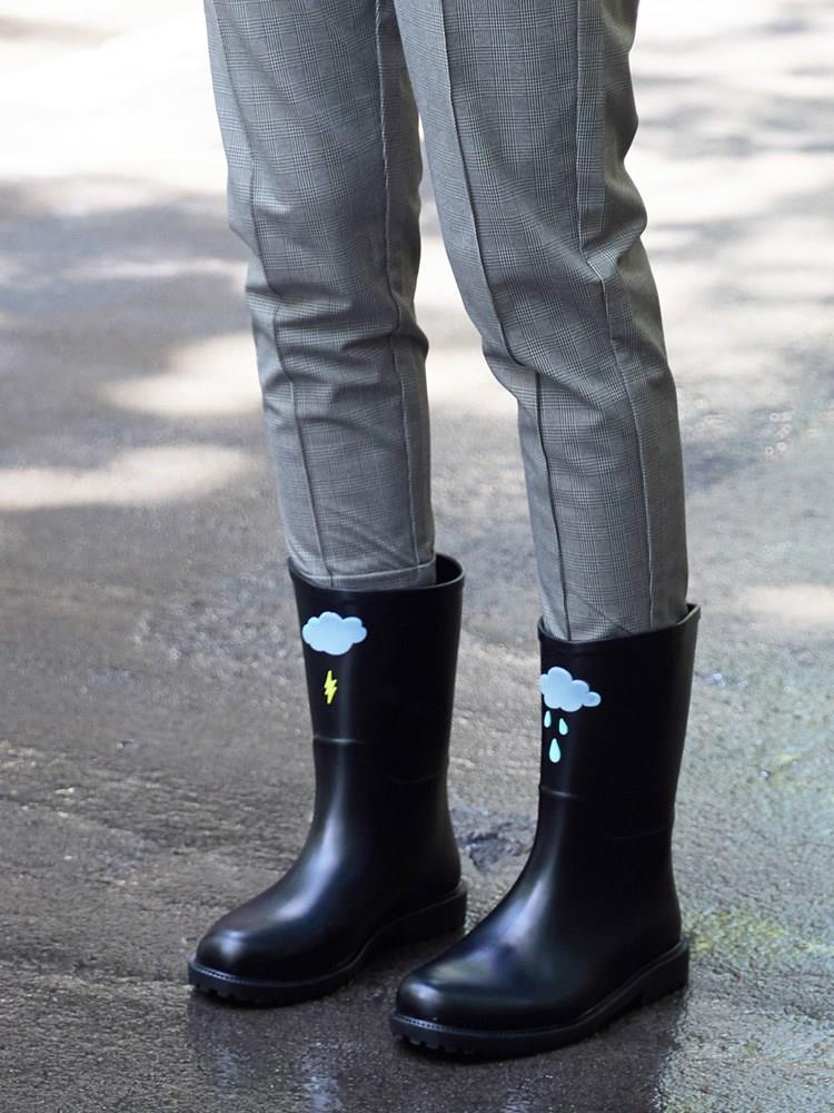 Rubber shoes In cylinder Rubber boots jelly Plastic shoes wear-resisting Boots water boots pupil Be launched Four seasons Refinementin the Women's Shoes, Rain Boots category - from Buy2taobao.com to provide professional Taobao agent buy service