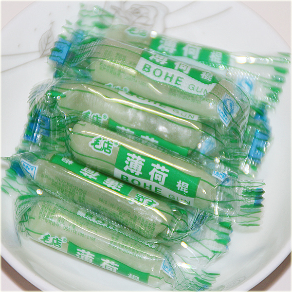 四川老式小清新薄荷糖棍 80后怀旧零食糖果 清凉润喉糖 提神 包邮|ruв категории закуски/орехи/специальность, конфеты/желе/пудинг, конфеты - от Buy2taobao.com для оказания профессиональной услуги покупки агента Taobao