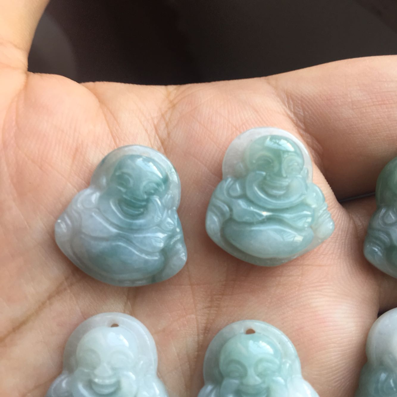 natural Emerald Emerald Pendant Buddha Gong Pendant Child models trumpet Gone Green Emerald Laughing Buddhain the Accessories/Fashion Jewelry, Pendant/Pendant category - from Buy2taobao.com to provide professional Taobao agent buy service