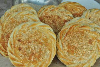 山东菏泽土特产吊炉烧饼纯手工制作大烧饼正宗风味10个装包邮