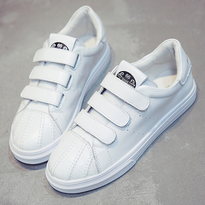 小白鞋女春季百搭基础板鞋女真皮魔术贴休闲学生鞋贝壳头平底街拍