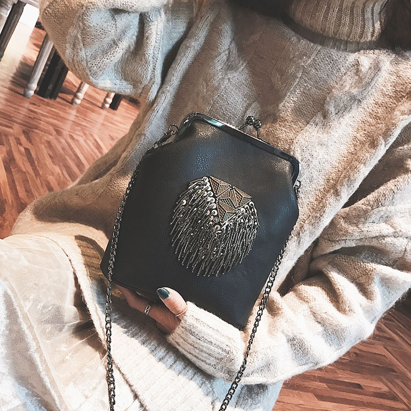 Baobaonv 2018 new pattern Korean Edition fashion tassels ins Ultra-fire Versatile girl chain One shoulder Inclined shoulder bagin the Leather/Lady bags/Men's bag, Ms. bags category - from Buy2taobao.com to provide professional Taobao agent buy service